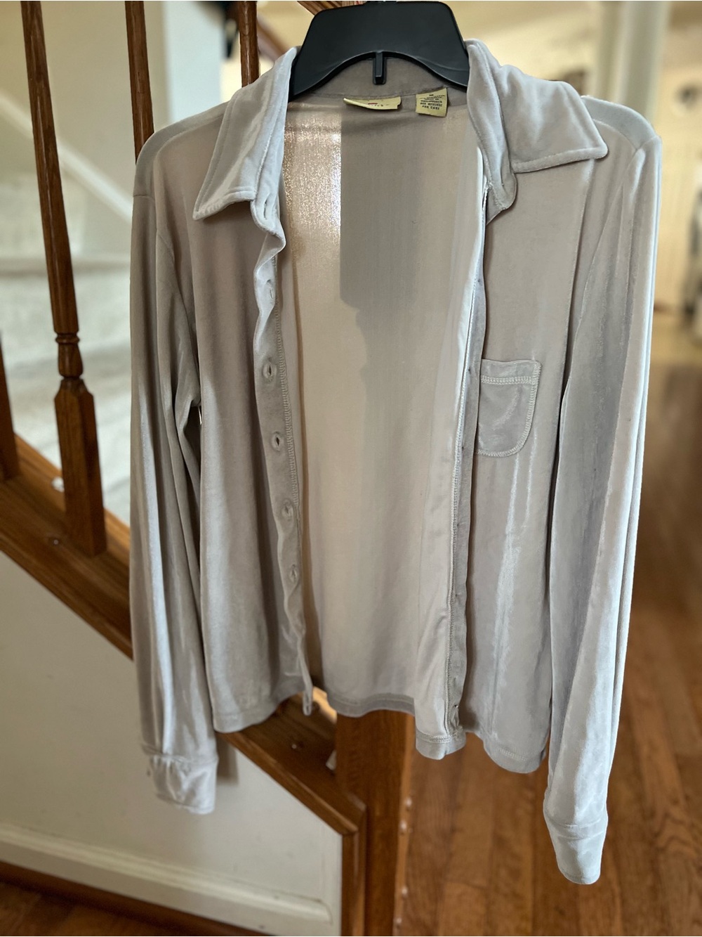 Women's Soft Velvet Button-Up Shirt Jacket - Light Gray